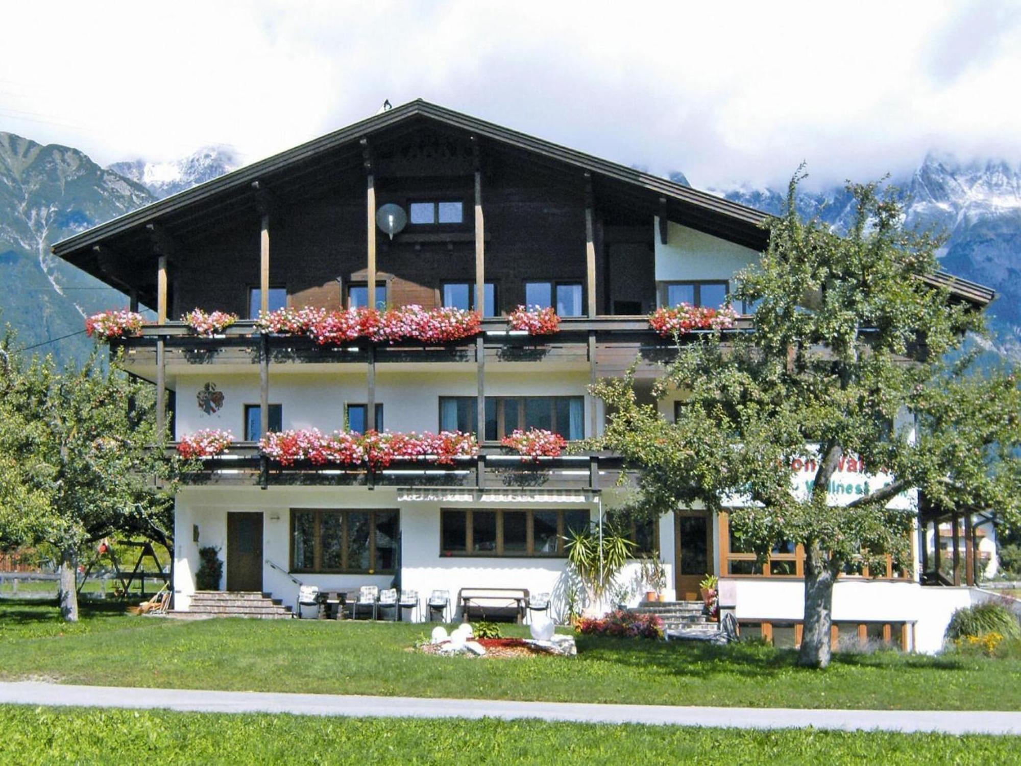 Holiday home Bergbauernhof Wallnoefer